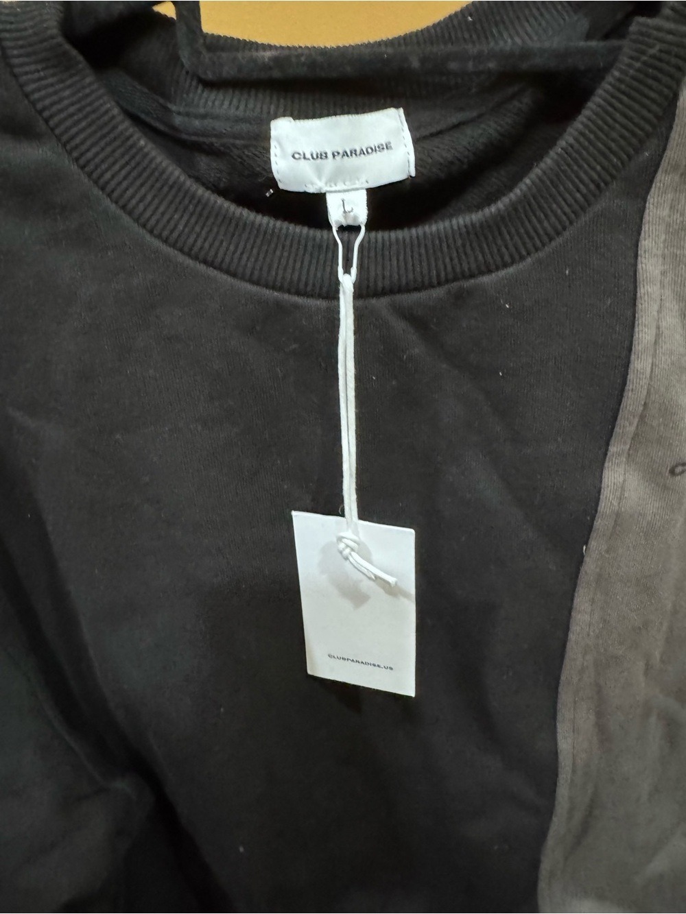 54. Club Paradise Sweatshirt NWT Large Unisex - Picture 5 of 10